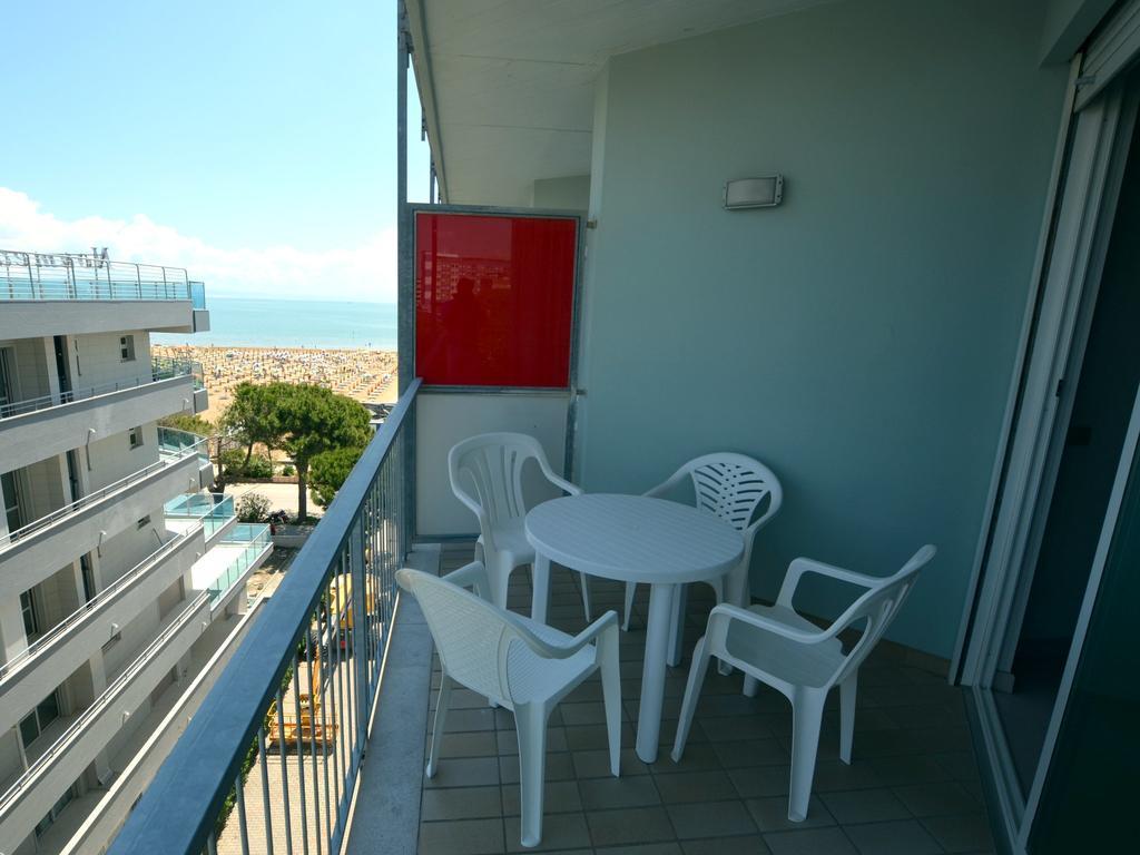 Lignano Sabbiadoro Sea Front Apartman Kültér fotó