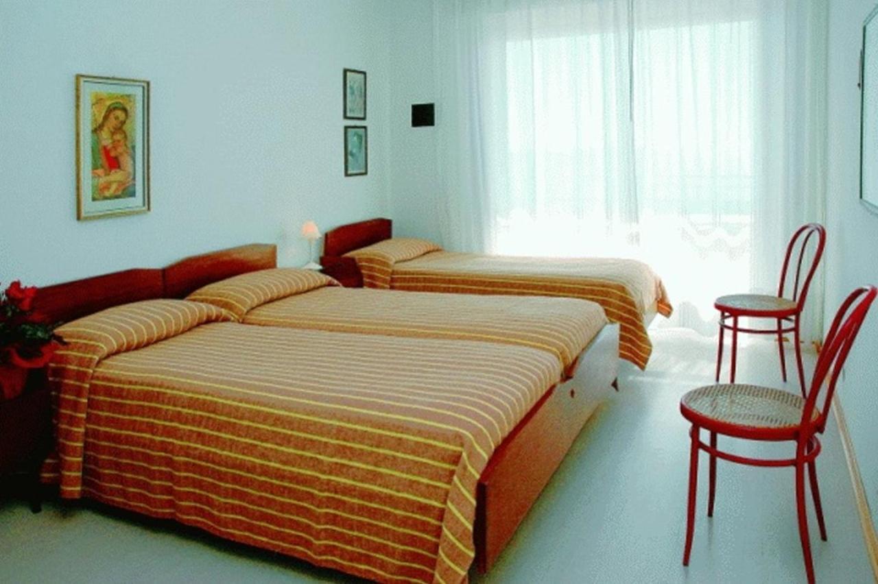 Lignano Sabbiadoro Sea Front Apartman Kültér fotó